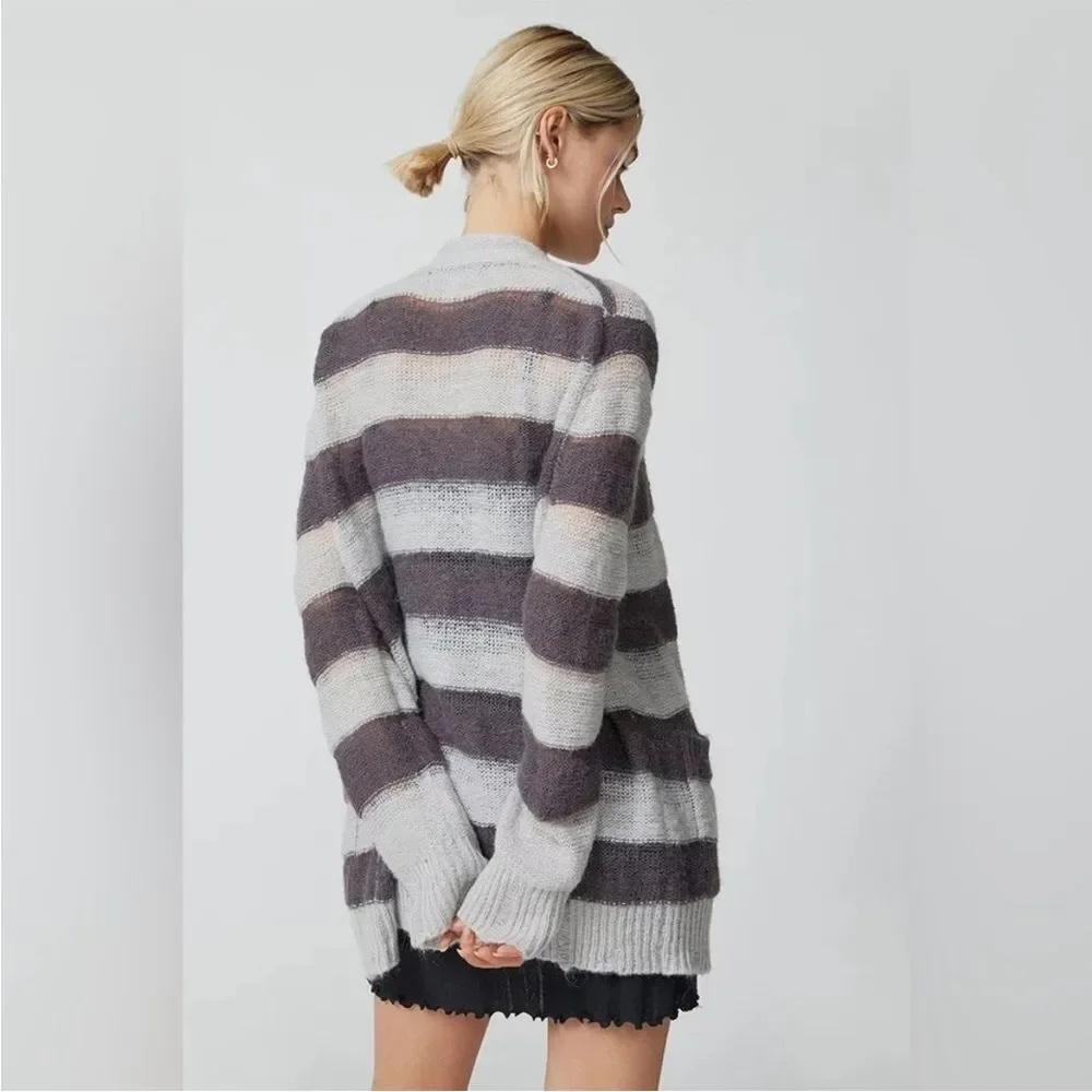 Urban Outfitters Gray Alston Striped Cardigan Sweater Size M